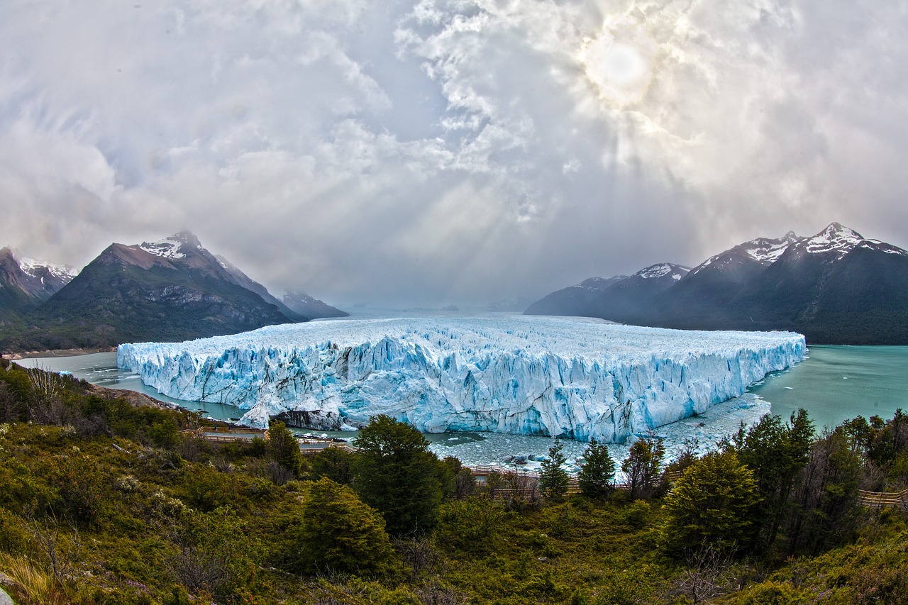 glacier583419_1280.jpg