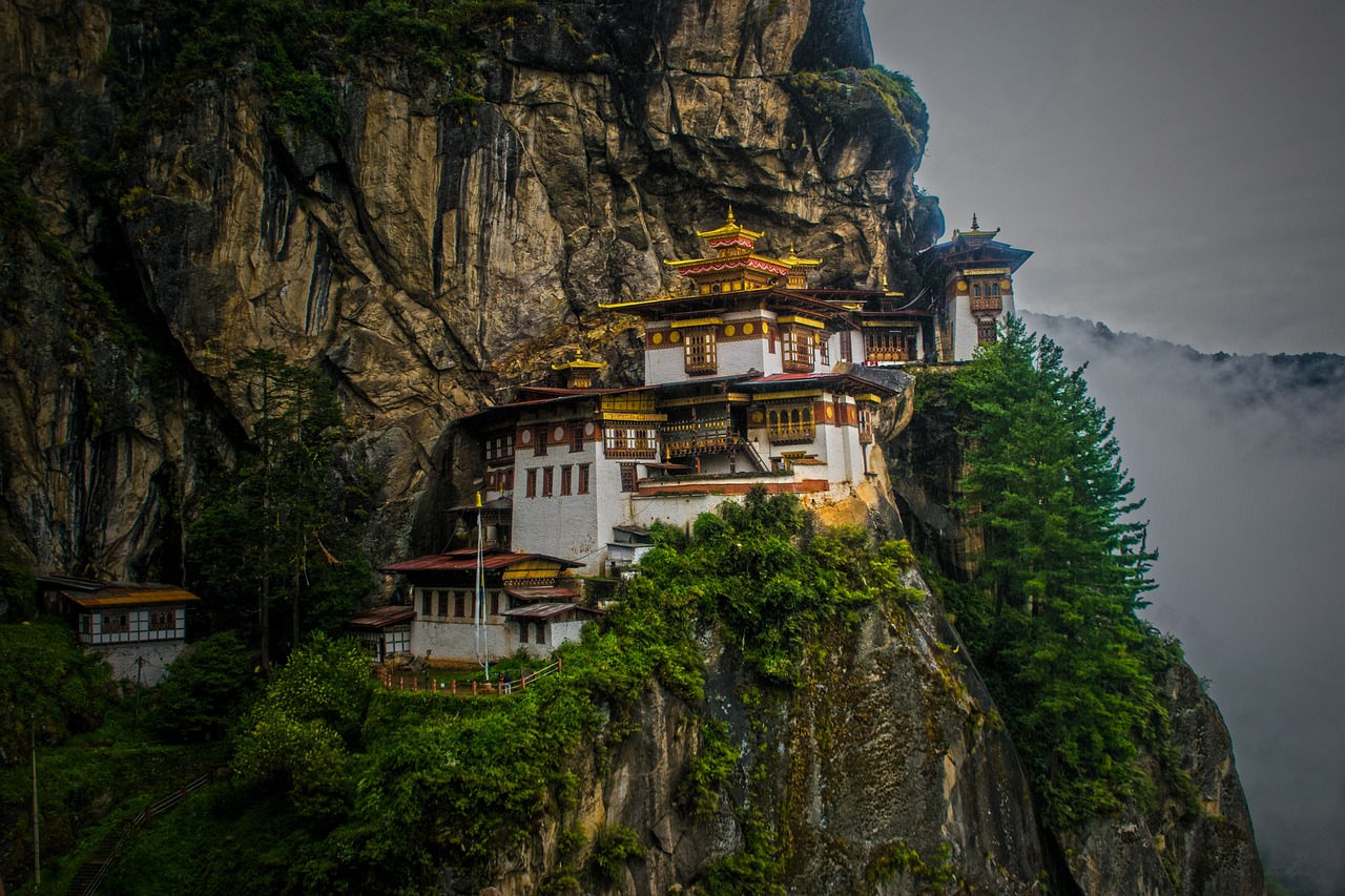 travel3100741_1280.jpg
